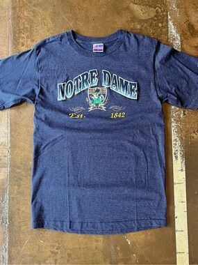 Trench Vintage 90s Notre Dame Fighting Irish Blue Striped Single Stitch Tee L
